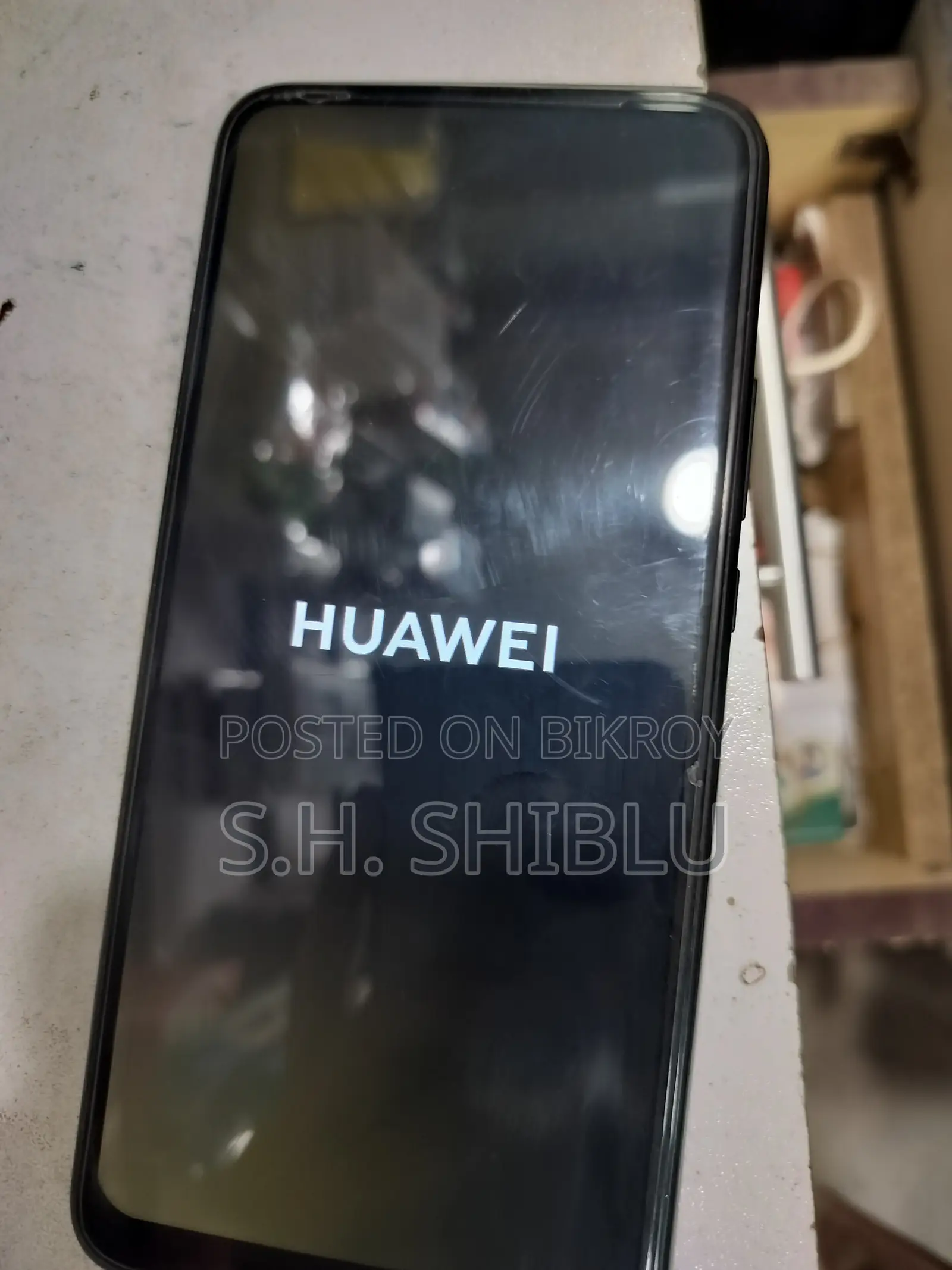 হুয়াওয়ে ওয়াই৯ ১২৮ জিবি নীল