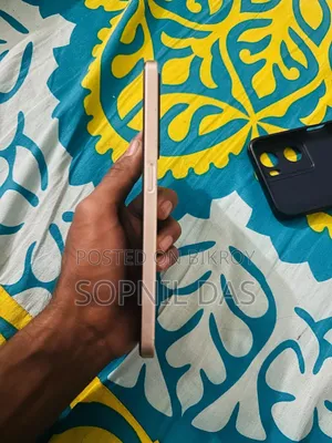 Oppo A77 128 GB Yellow