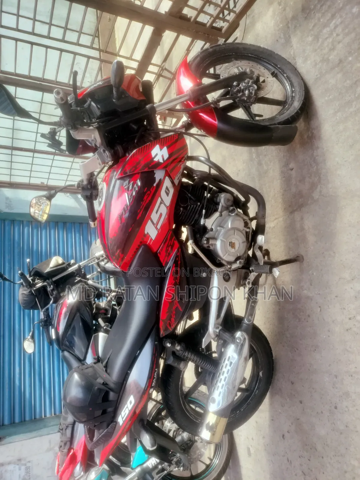 বাজাজ পালসার ১৫০ ২০১২ লাল