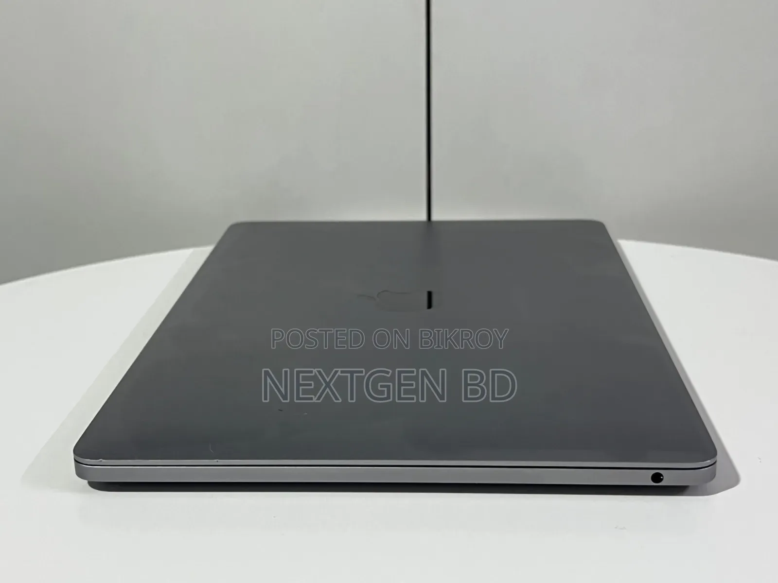 Laptop Apple MacBook 2019 8GB Intel Core I5 SSD 256GB
