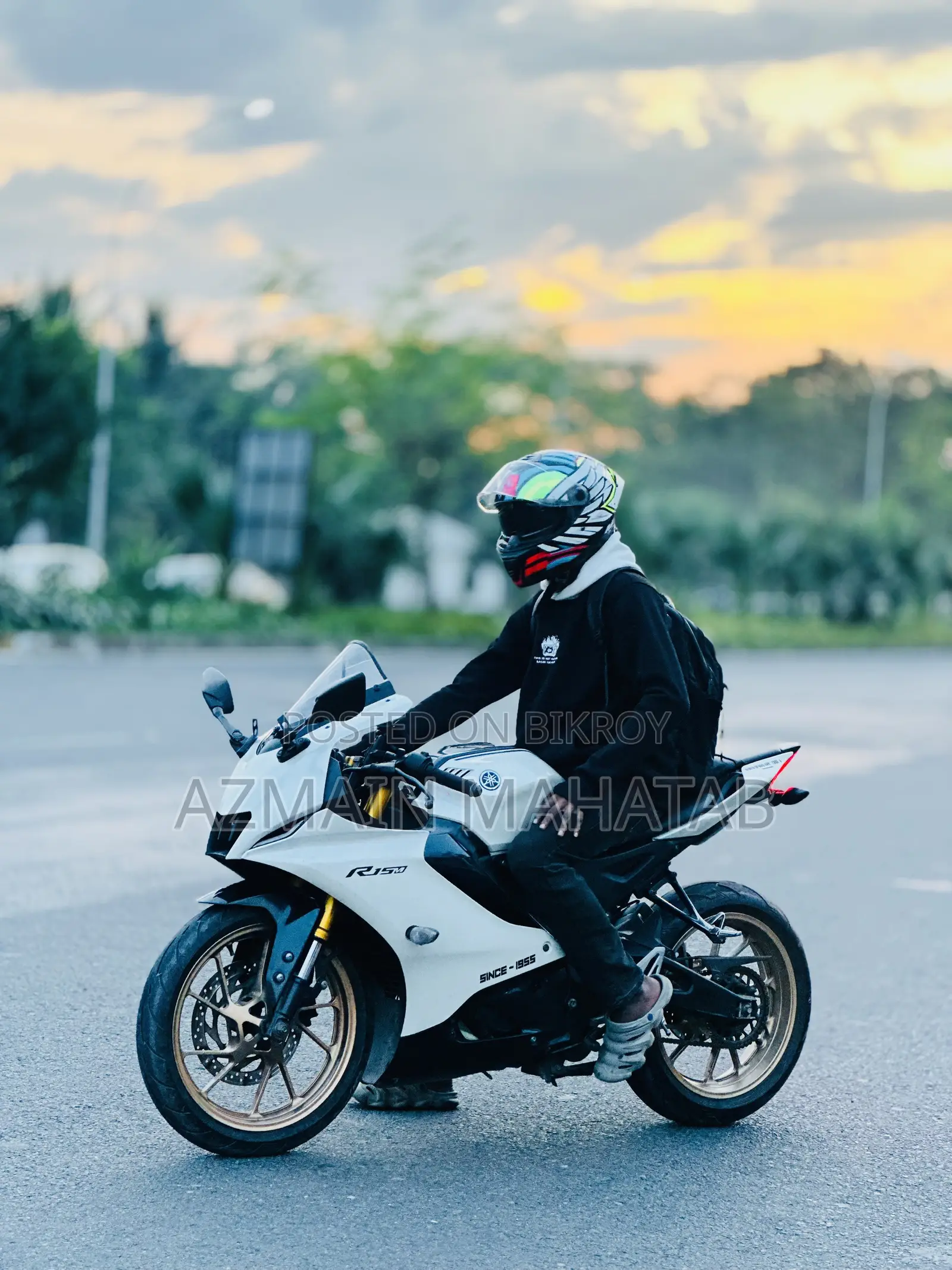 Yamaha 2023 White