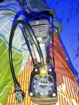 বাইসাইকেল পাম্পার উইথ এয়ার প্রেসার মিটার