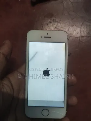 অ্যাপল আইফোন ৫এস ৩২ জিবি হোয়াইট