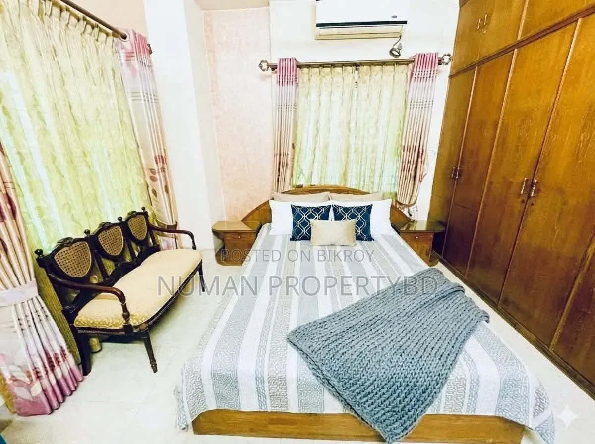 নুম্যান প্রপার্টি বিডি, বসুন্ধরায় আসবাবপত্রসহ ৩ বেডরুমের অ্যাপার্টমেন্ট ভাড়ার জন্য
