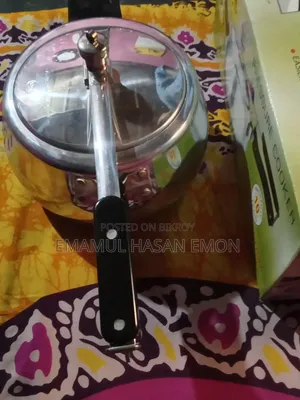 Kiam Queen ৫.৫ লিটার প্রেসার কুকার বিক্রি করা হবে।