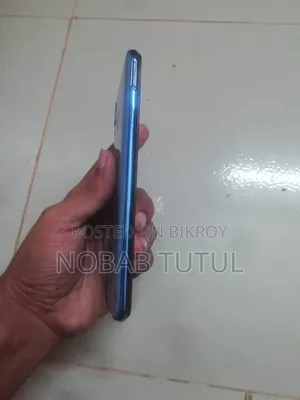 Samsung Galaxy A30 64GB Blue