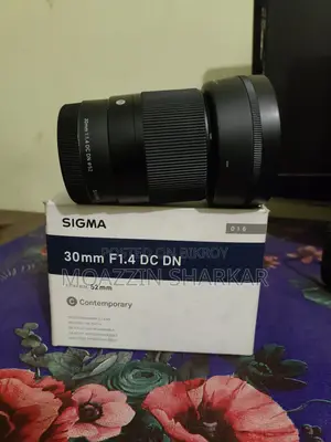 Sony A6400 Camera and Sigma Lens 30 mm