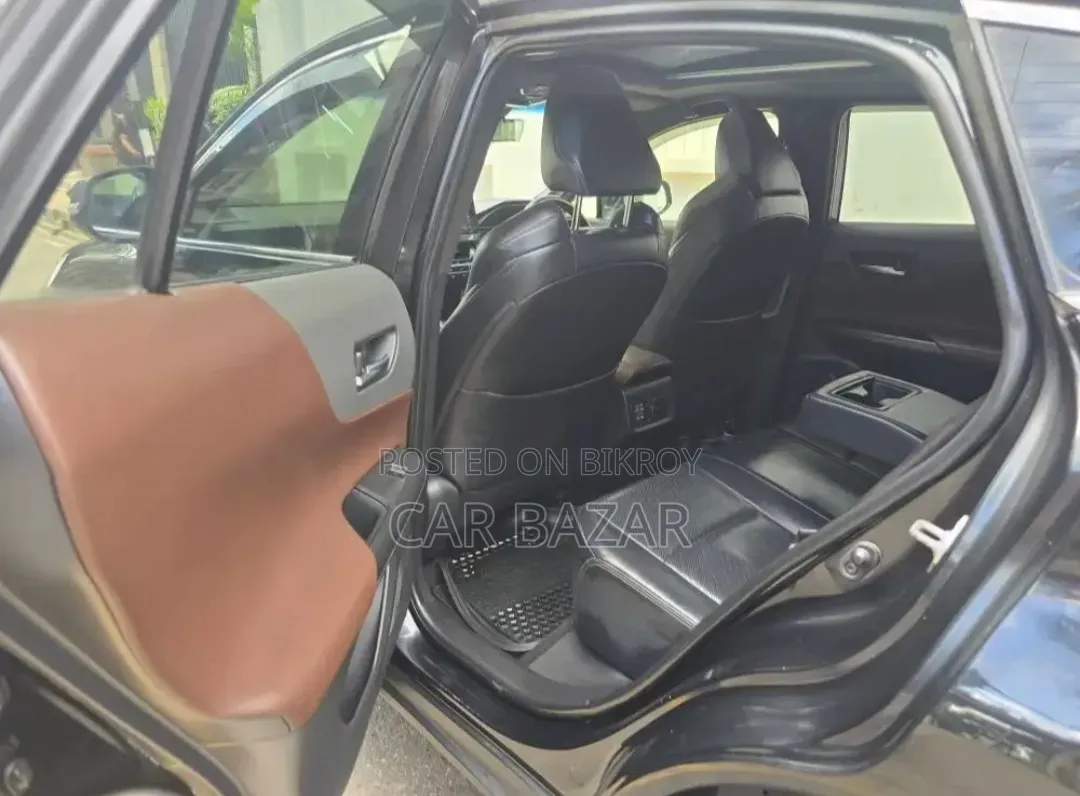 Toyota Harrier 2.0 2021 Black
