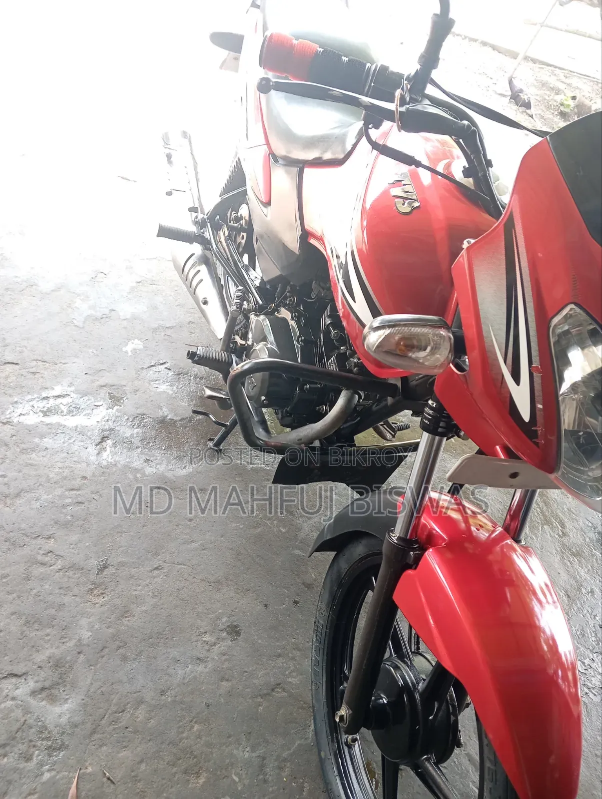 TVS Metro 2023 Red