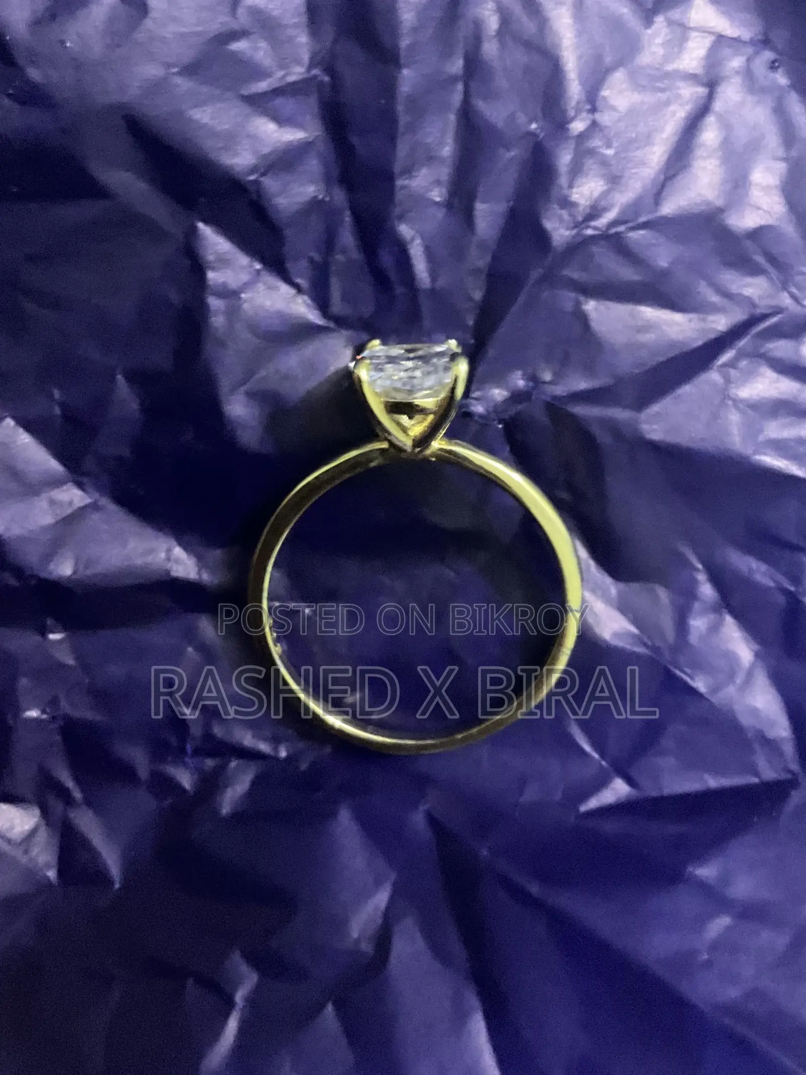 Zircon Diamond Ring (2carat)