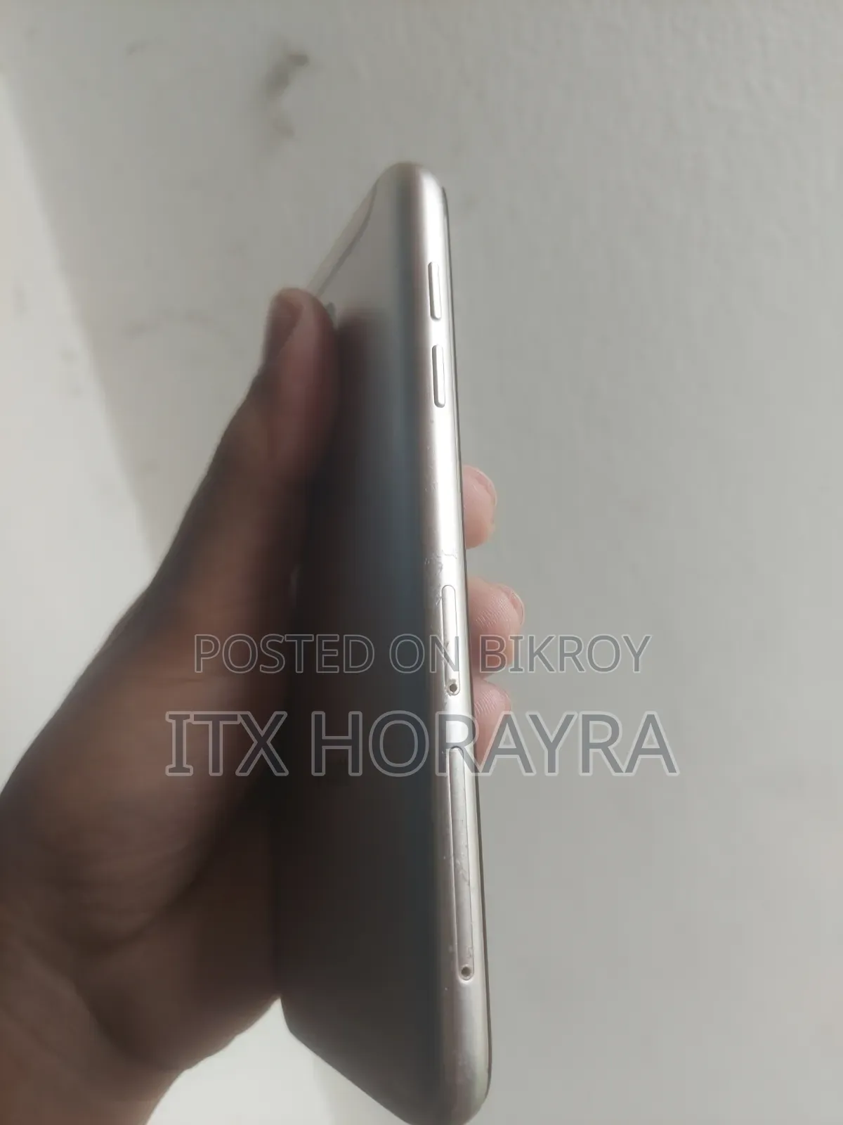 Samsung Galaxy J5 Pro 32 GB Gold