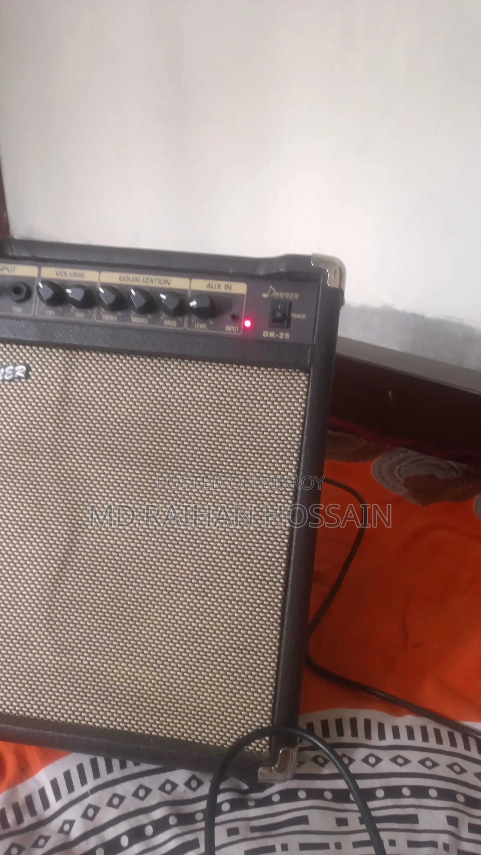 ডোনার ডিকে-২৫ মাল্টি-পারপাস অ্যাম্প্লিফায়ার (কিবোর্ড/ড্রাম/ভোকাল) - জরুরি