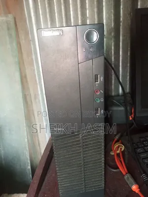Desktop Computer Lenovo 4GB Intel Core 3 SSD 250GB