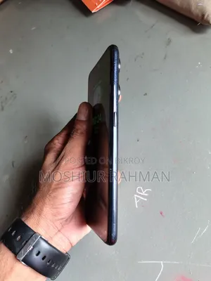 অপ্পো রেনো ৮টি ১২৮ জিবি কালো