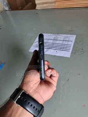 অপ্পো রেনো ৮টি ১২৮ জিবি কালো