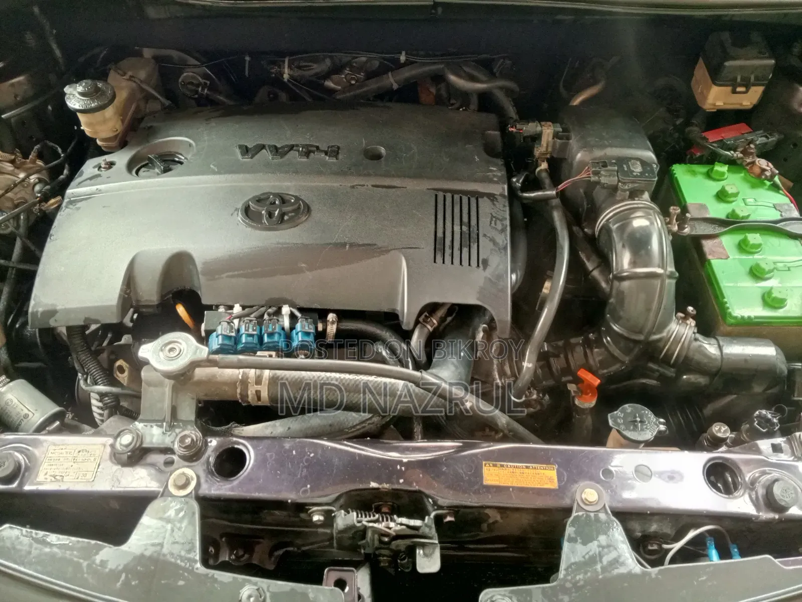 Toyota Sienta 2012 Maroon
