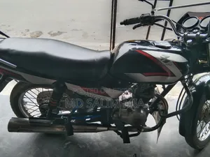 Bajaj CT 100 2012 Black