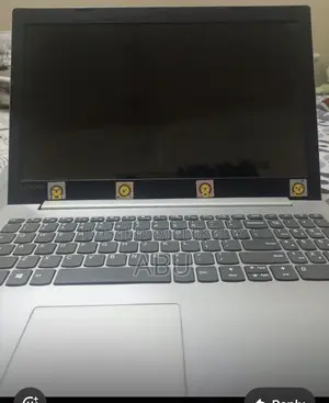 Laptop Lenovo IdeaPad 320 4GB Intel Core I5 HDD+SSD 256GB