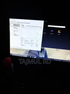 Desktop Computer ASUS 8GB AMD Ryzen 5 SSD 128GB