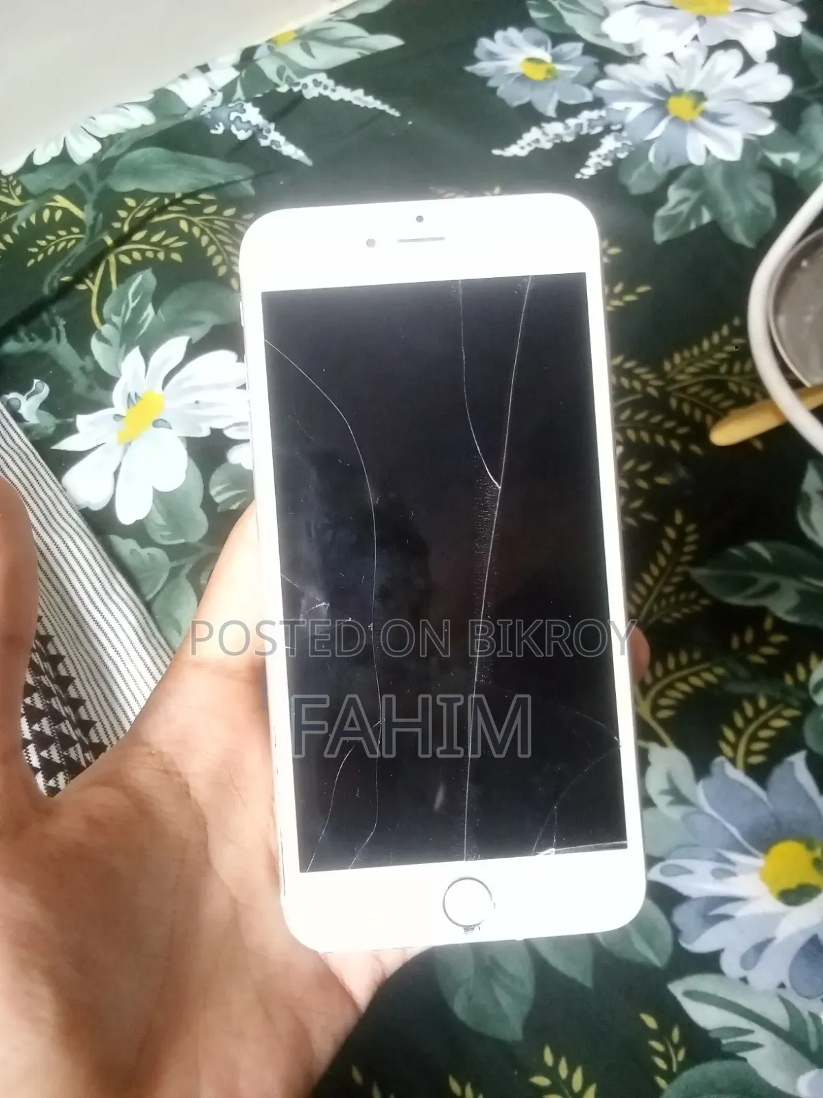 Apple iPhone 6s 64 GB Graphite