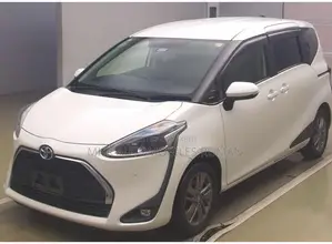 Toyota Sienta 1.5 Hybrid FWD 2021 Pearl