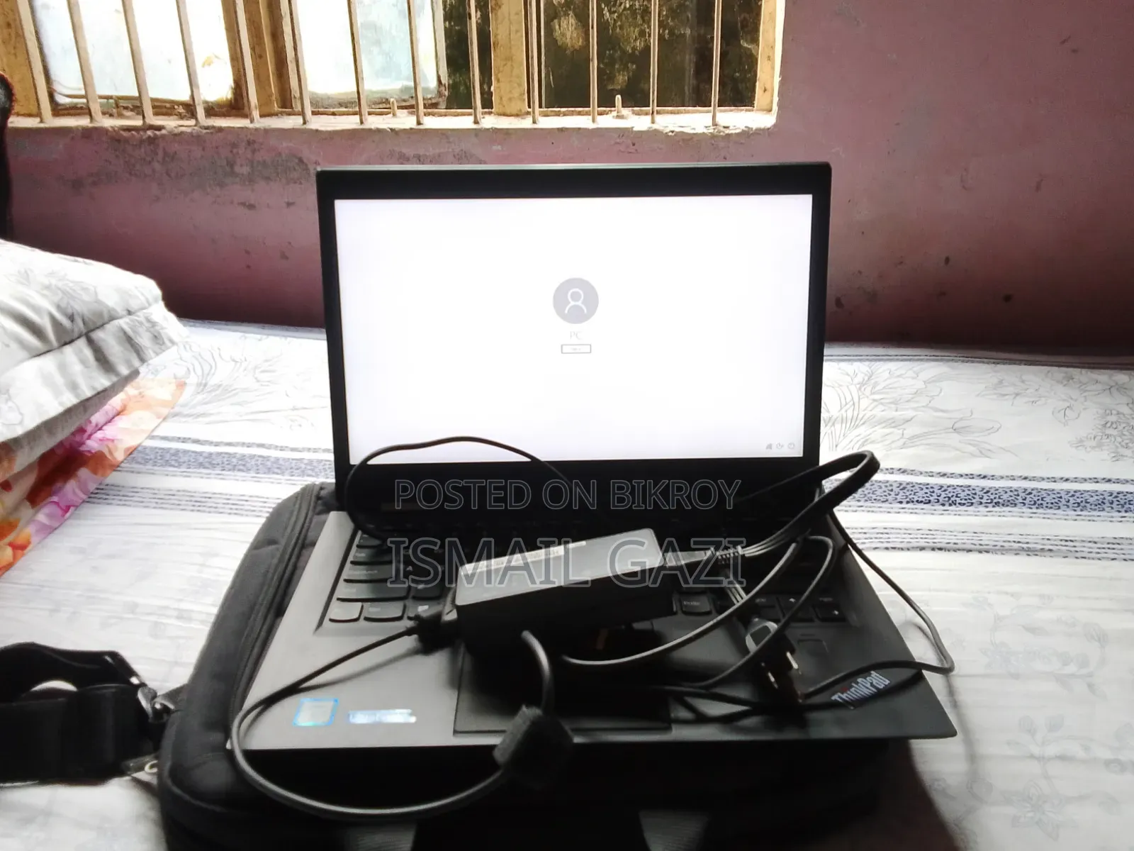 Laptop Lenovo A10 8GB Intel Core Ultra 7 HDD+SSD 128GB