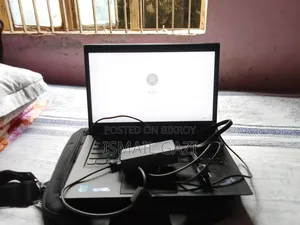 Laptop Lenovo A10 8GB Intel Core Ultra 7 HDD+SSD 128GB
