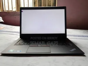 Laptop Lenovo A10 8GB Intel Core Ultra 7 HDD+SSD 128GB
