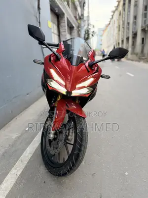Honda CBR 2024 Red