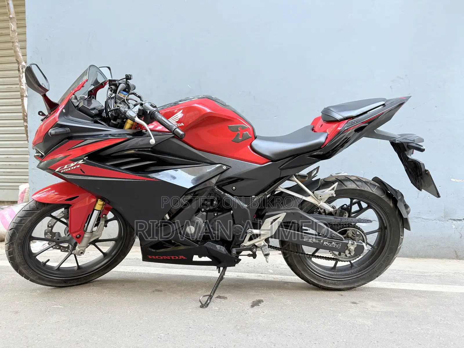 Honda CBR 2024 Red