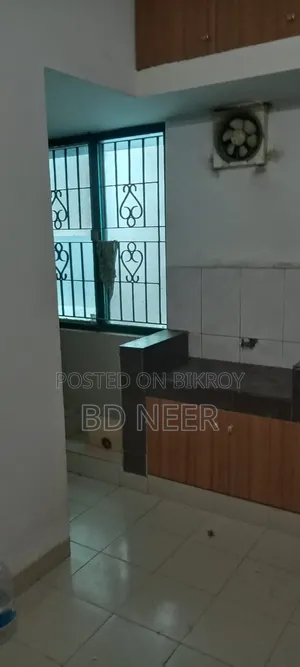 বনানীতে ভাড়ার জন্য আনফার্নিশড অফিস