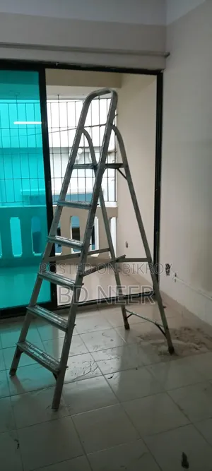 বনানীতে ভাড়ার জন্য আনফার্নিশড অফিস