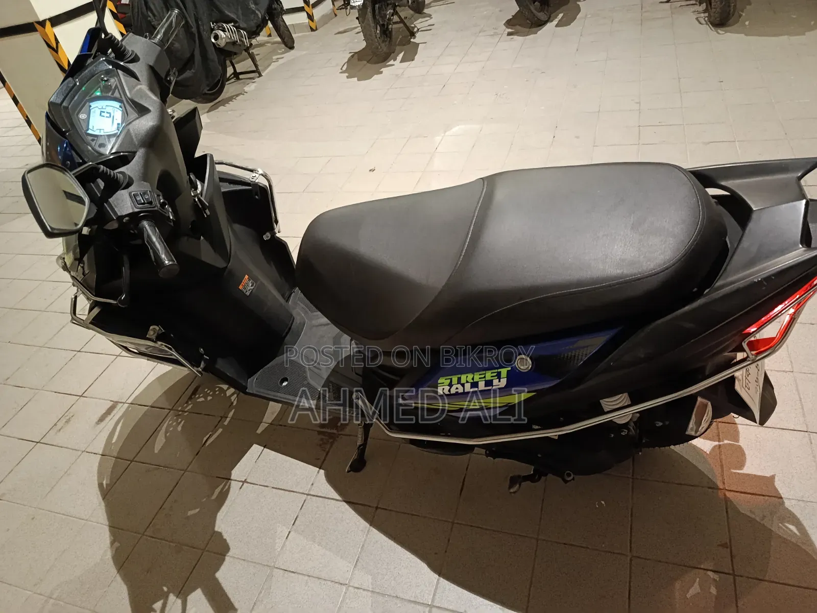 Yamaha 2025 Blue