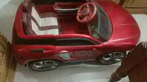 শিশুদের জন্য টয় কার