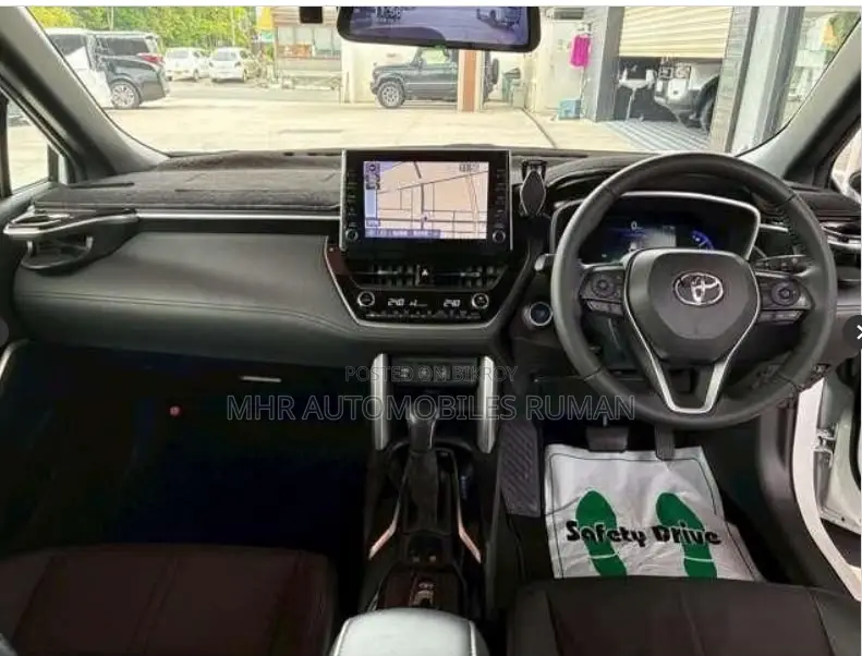 Toyota Corolla Cross 2023 Pearl