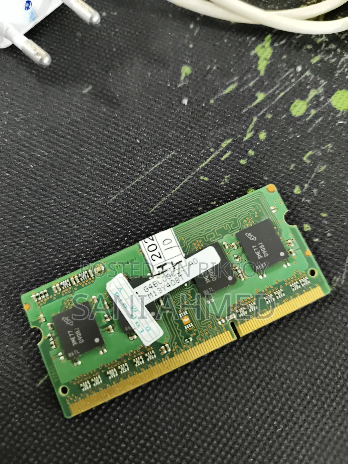 4 GB DDR3 RAM