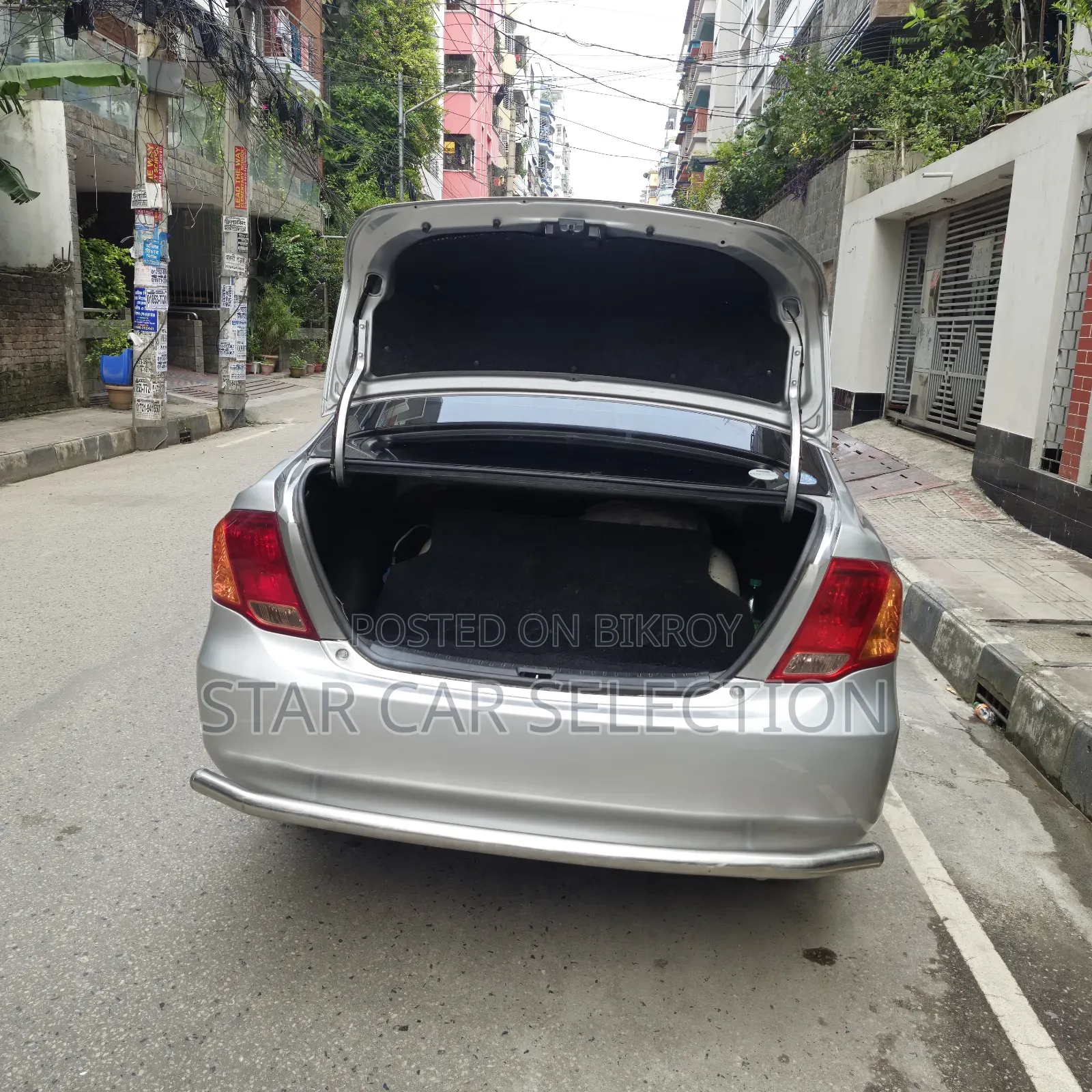 টয়োটা অ্যাক্সিও ২০০৭ সিলভার