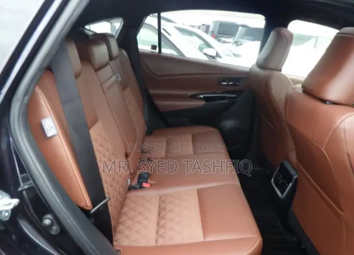 Toyota Harrier 2.0 2017 Purple