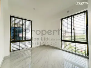 3bdrm Apartment in Self Developer, Basundhara for Sale