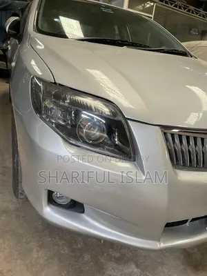 টয়োটা এক্সিও ২০১১ সিলভার