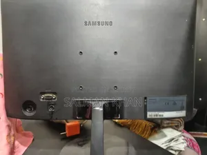 স্যামসাং এস১৯এফ৩৫০এইচএন
