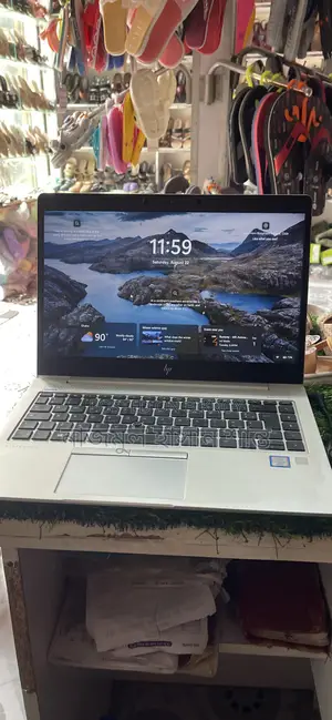 Laptop HP EliteBook 840 G6 8GB Intel Core I5 HDD+SSD 256GB