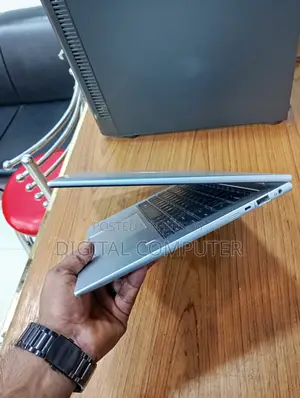 Laptop HP Elitebook 840 G9 16gb Amd Ryzen 7 SSD 512gb