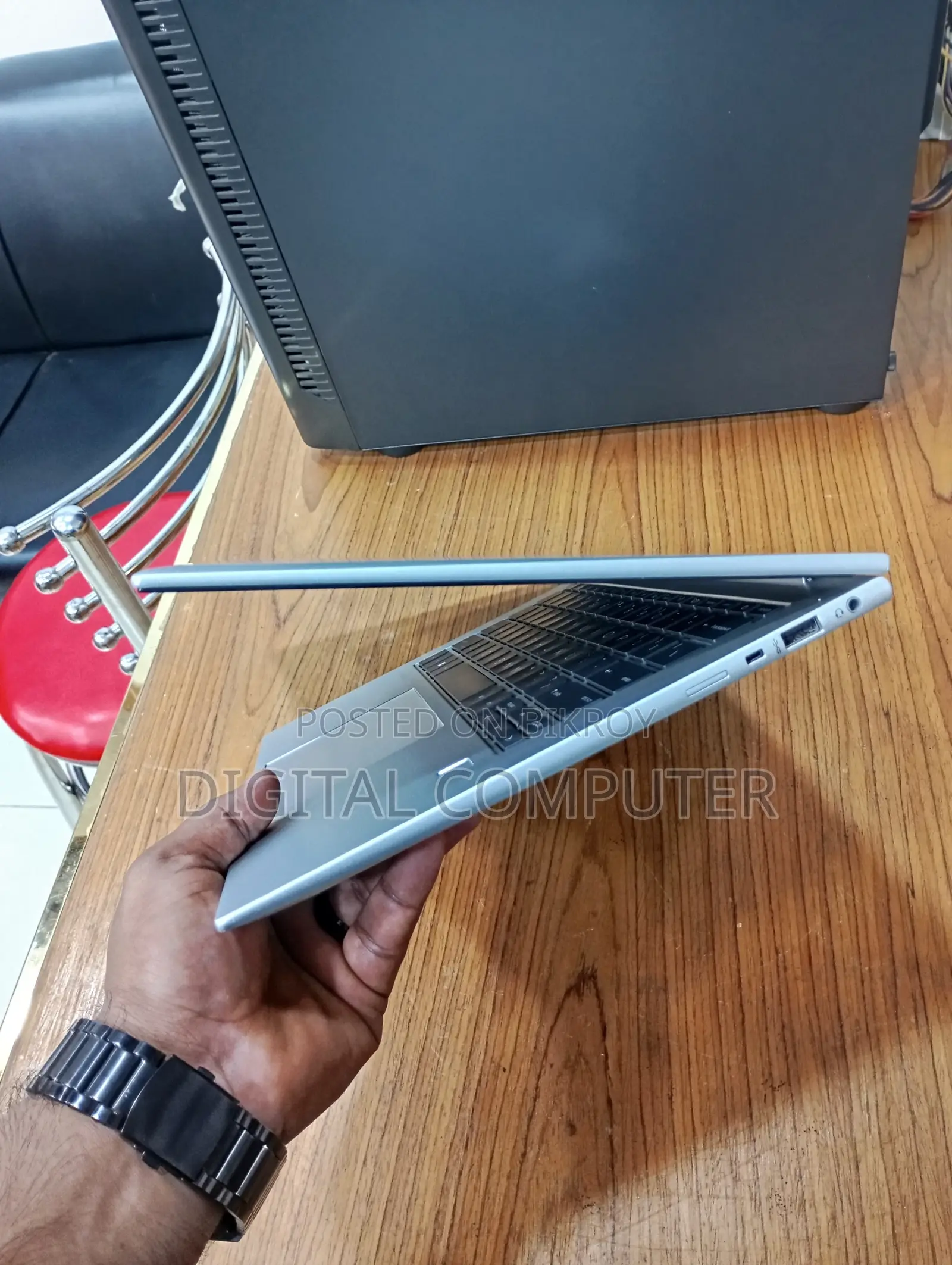 Laptop HP Elitebook 840 G9 16gb Amd Ryzen 7 SSD 512gb