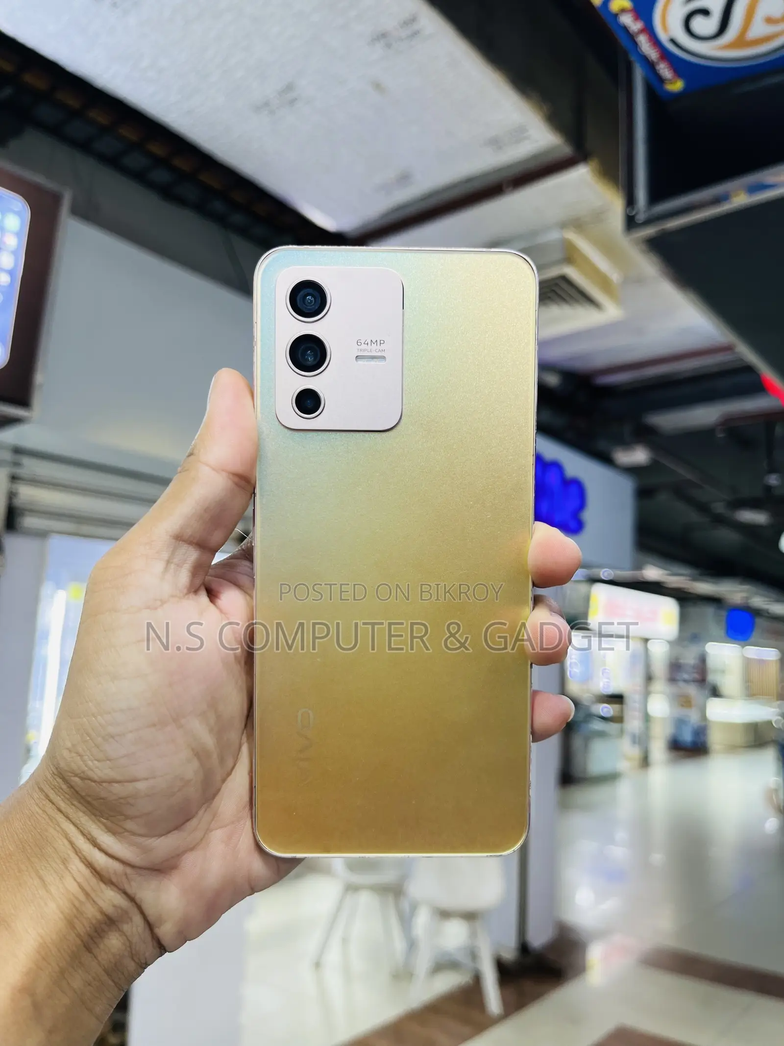 Vivo V23 5G 128 GB Gold