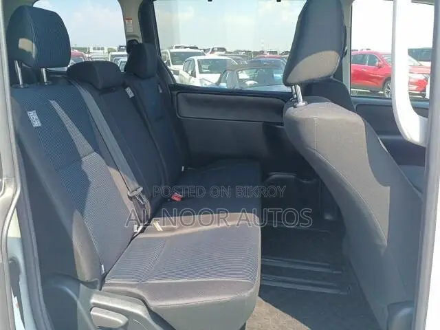 Toyota Noah 2021 Pearl