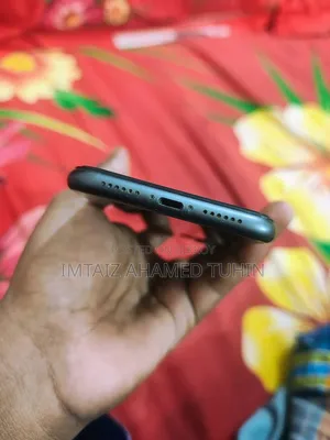 Apple iPhone 11 128 GB Black