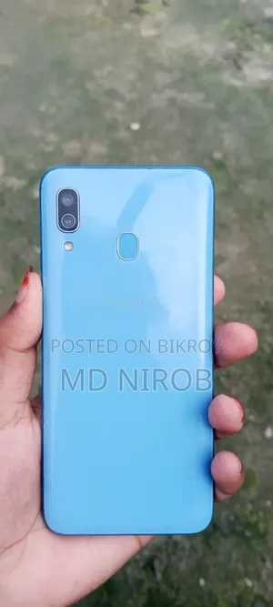 স্যামসাং গ্যালাক্সি এ৩০ ৬৪ জিবি নীল