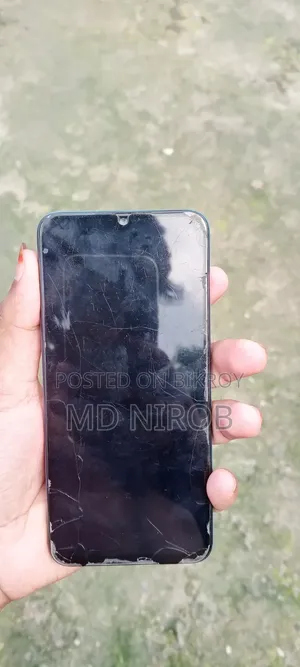 স্যামসাং গ্যালাক্সি এ৩০ ৬৪ জিবি নীল