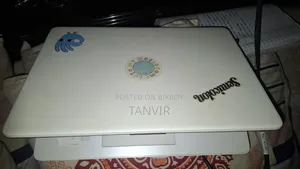 Laptop HP 14-dq1025cl 4GB Intel Celeron HDD 60GB